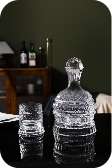 The function of glass decanter