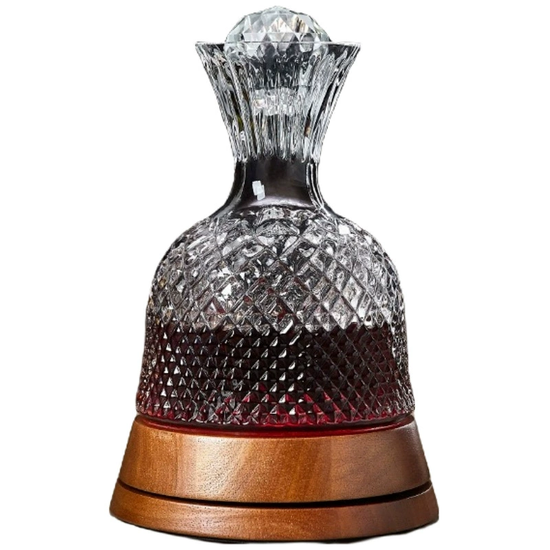 The Benefits of Glass Decanters