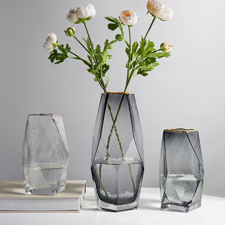 Cold-textured gilded rim geometric glass vase